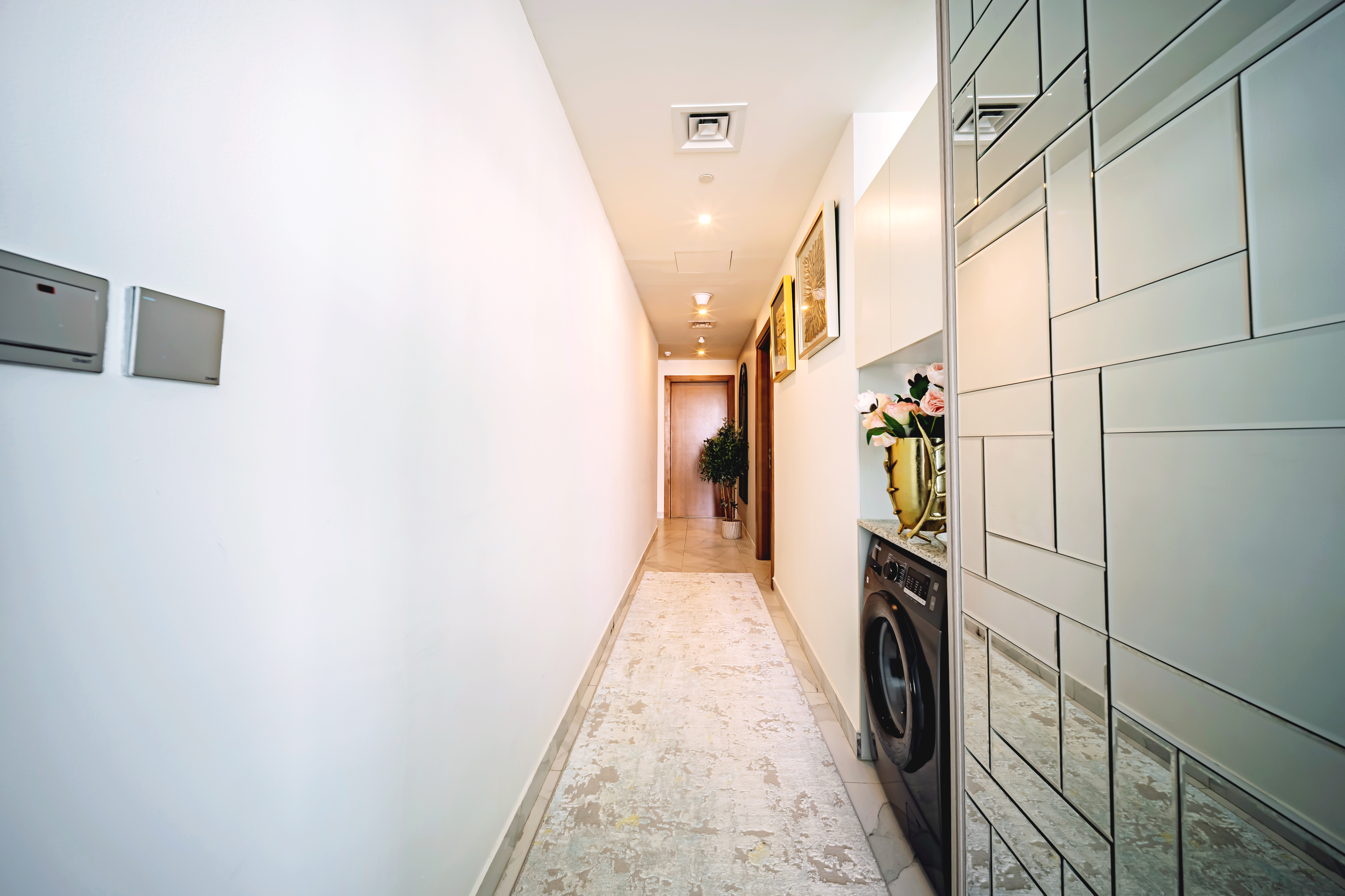 2 Bedrooms Apartment in Millennium Binghatti Residences