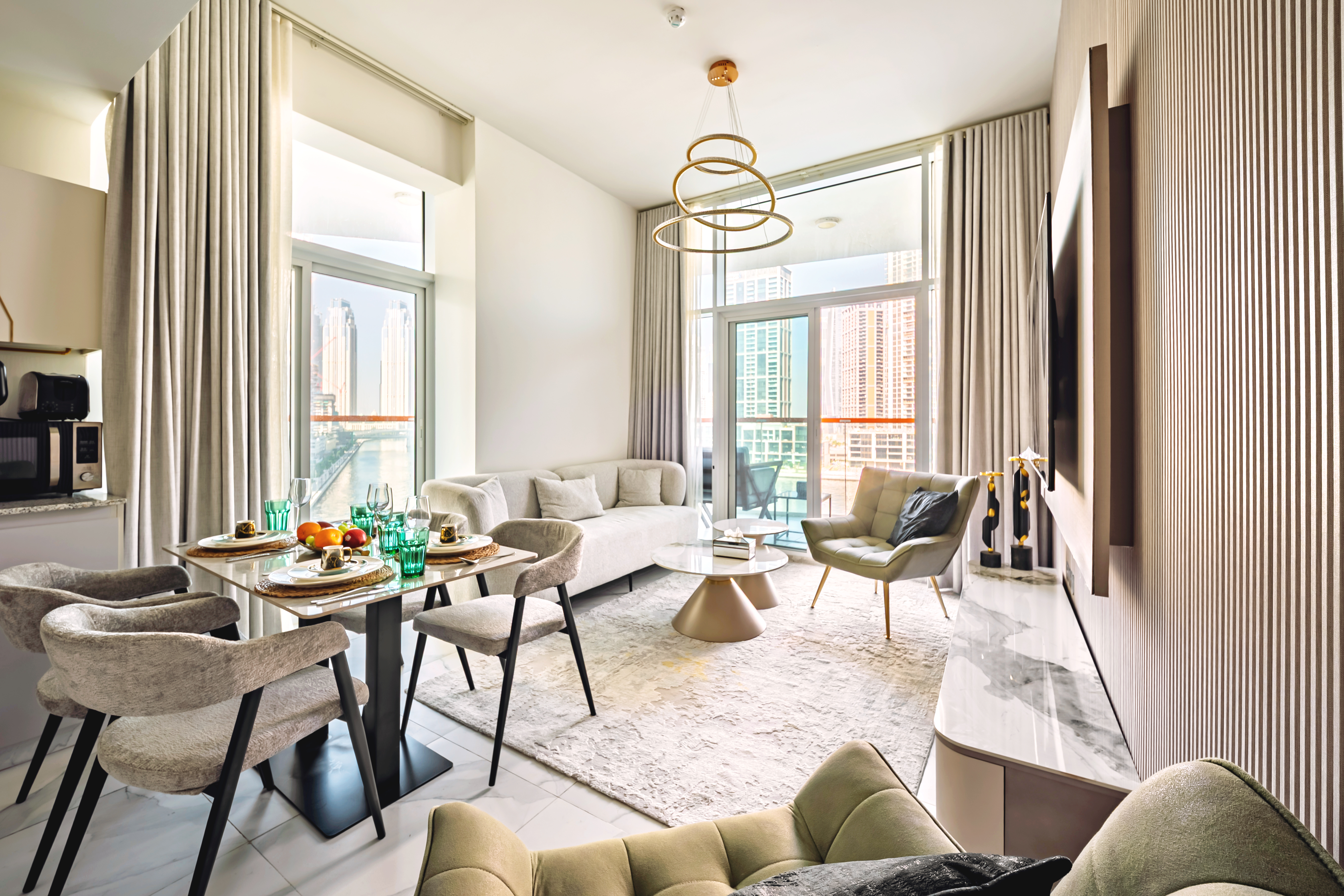 2 Bedrooms Apartment in Millennium Binghatti Residences