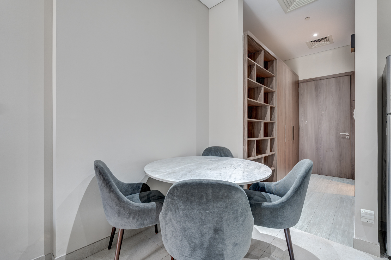 2 Bedrooms Apartment in Sol Avenue