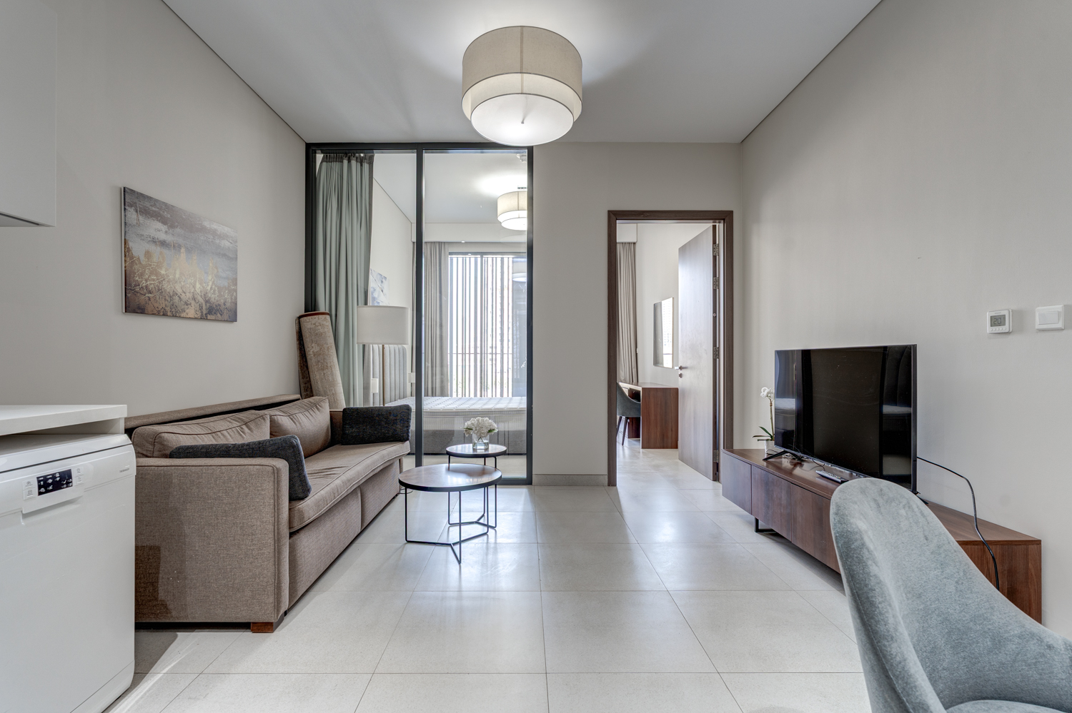 2 Bedrooms Apartment in Sol Avenue