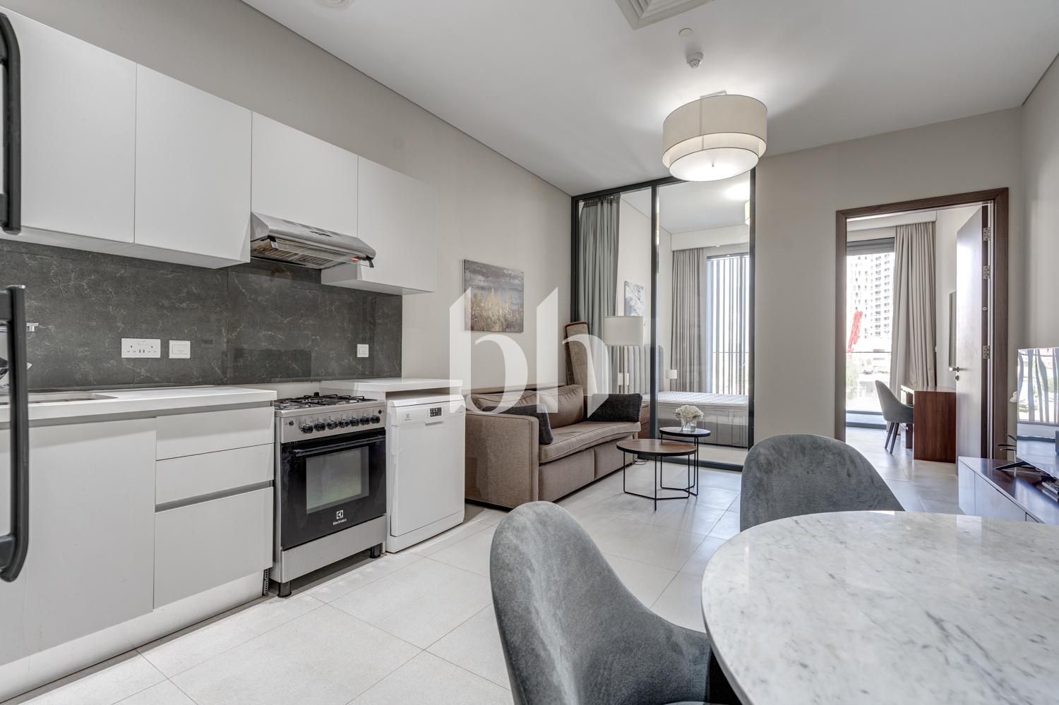 Spacious 2 Bedroom | Move In Ready | Luxury living