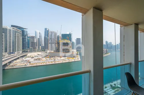 1 Bedroom Apartment in Churchill Residency Tower