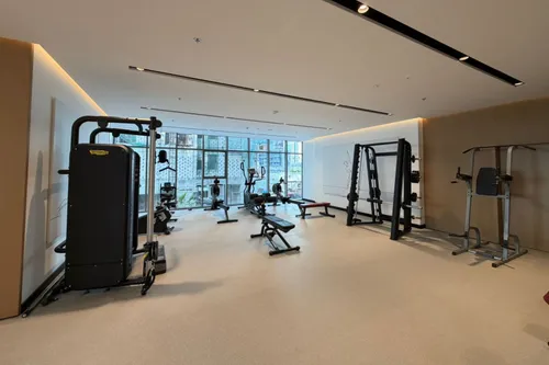  Apartment in Royal Regency