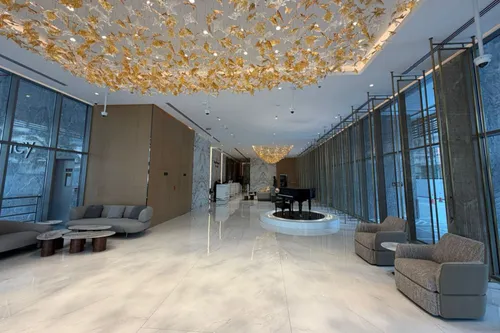  Apartment in Royal Regency