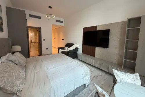  Apartment in Royal Regency