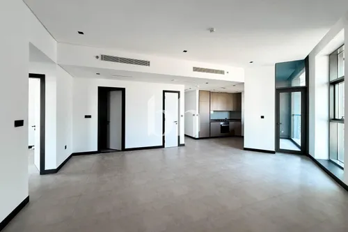Burj Khalifa View | Vacant | High Floor Apartment