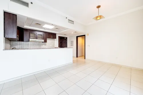 1 Bedroom Apartment in Churchill Residency Tower