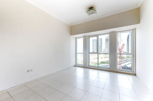 1 Bedroom Apartment in Churchill Residency Tower