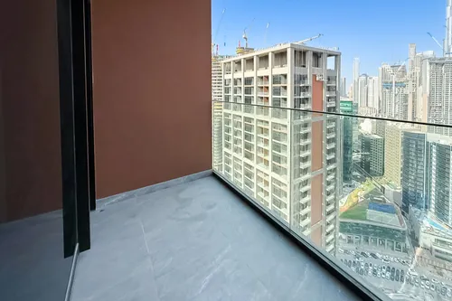  Apartment in Peninsula One