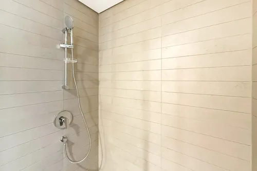  Apartment in Peninsula One