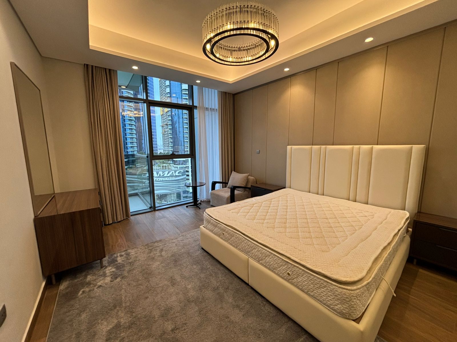 1 Bedroom Apartment in Nobles Tower