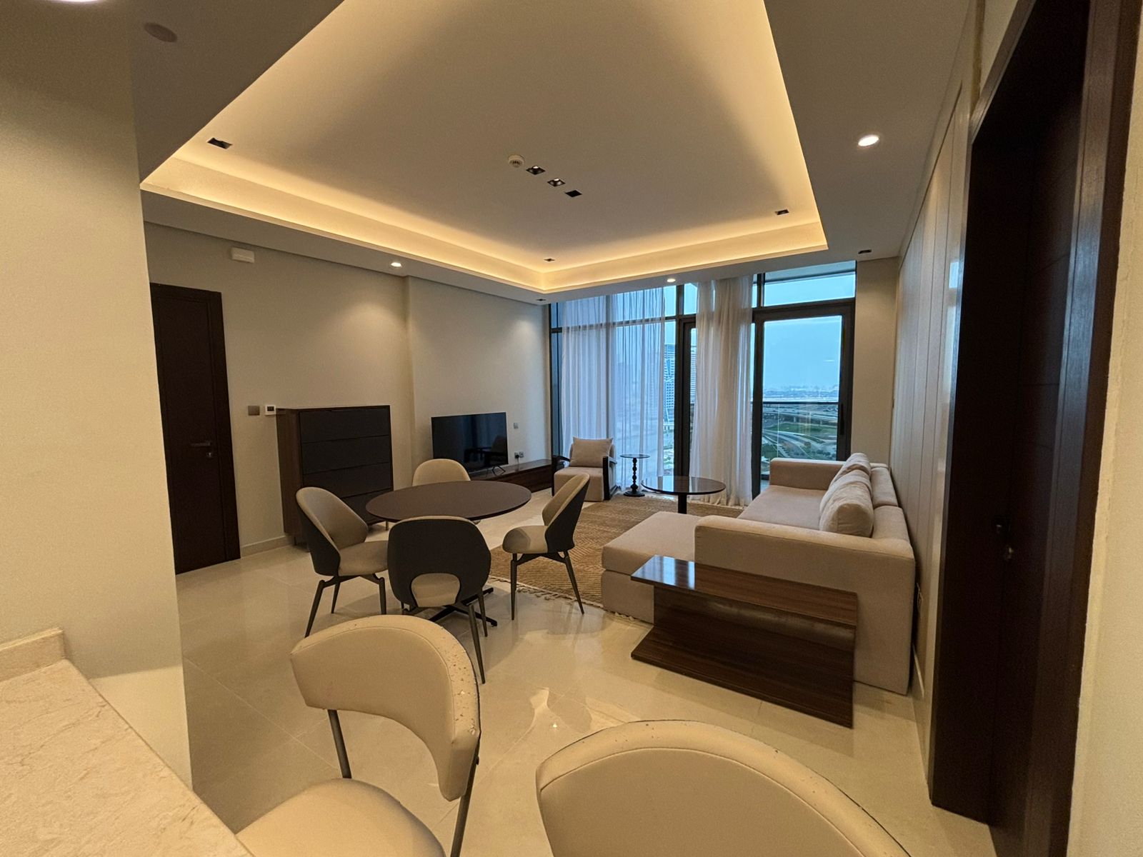 1 Bedroom Apartment in Nobles Tower