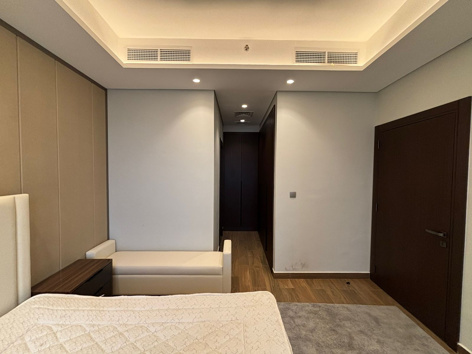 1 Bedroom Apartment in Nobles Tower