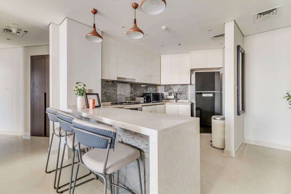 2 Bedrooms Apartment in Nobles Tower