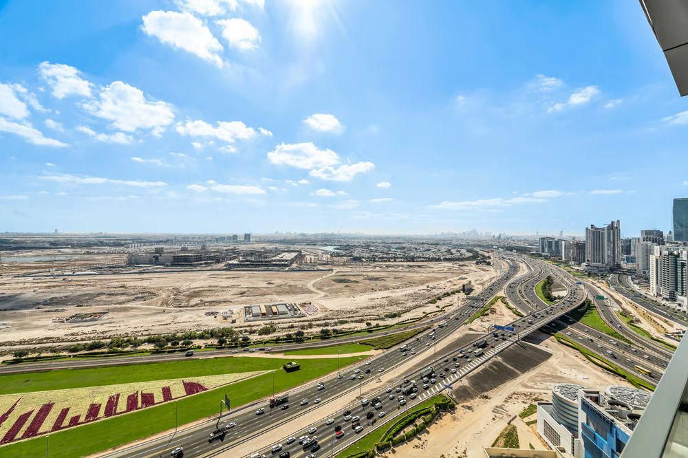 2 Bedrooms Apartment in Nobles Tower