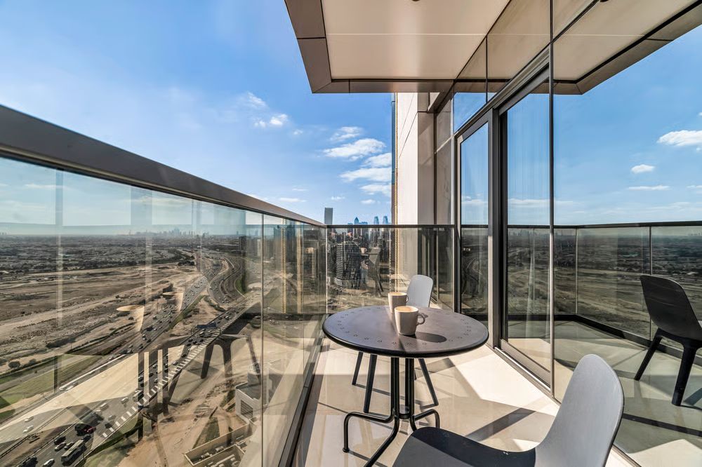 2 Bedrooms Apartment in Nobles Tower