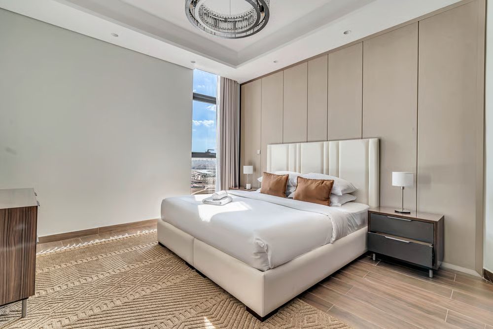 2 Bedrooms Apartment in Nobles Tower