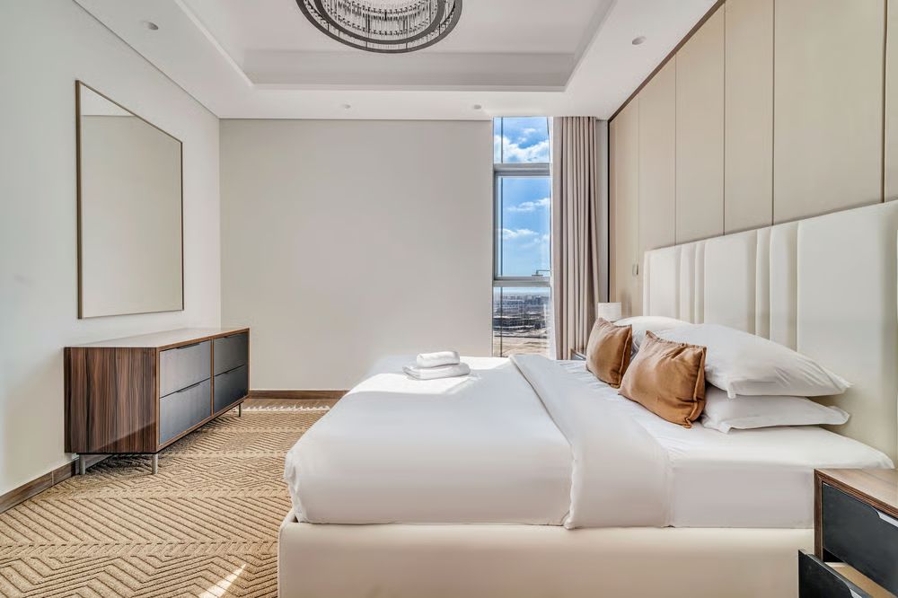 2 Bedrooms Apartment in Nobles Tower