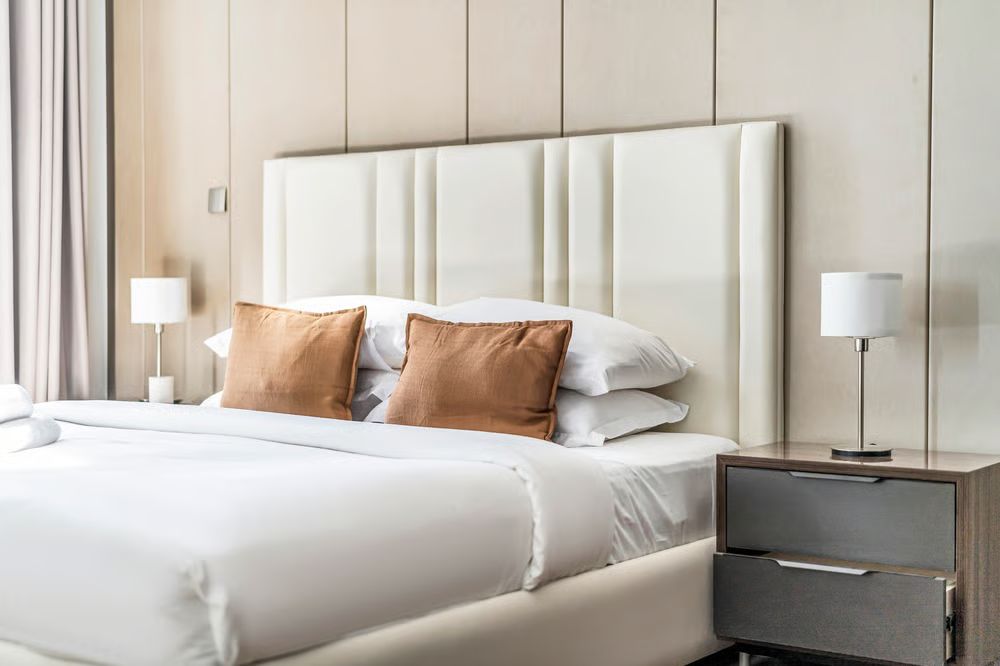 2 Bedrooms Apartment in Nobles Tower