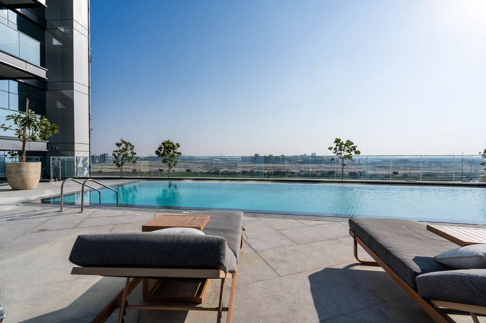 2 Bedrooms Apartment in Nobles Tower