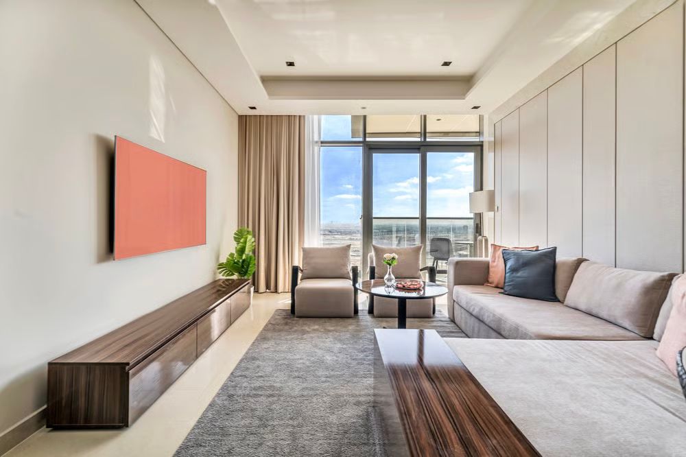 2 Bedrooms Apartment in Nobles Tower