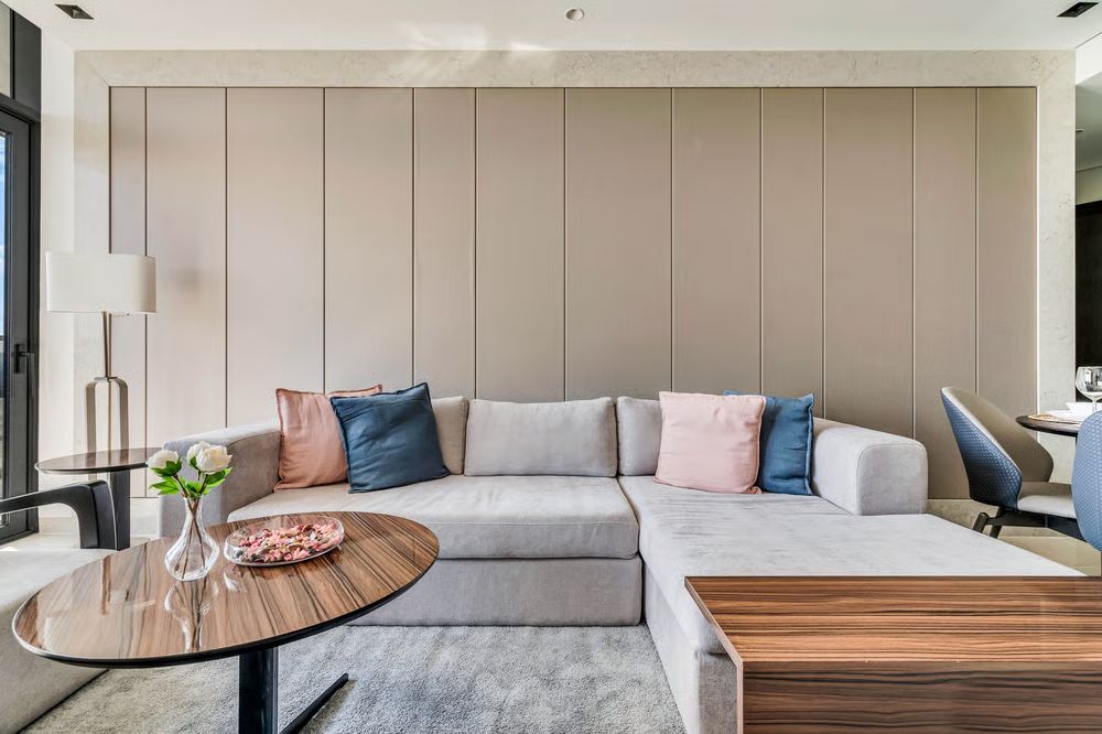 2 Bedrooms Apartment in Nobles Tower