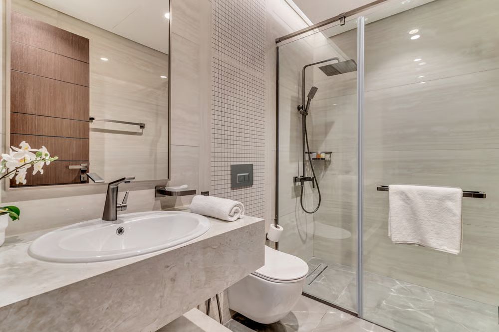 2 Bedrooms Apartment in Nobles Tower