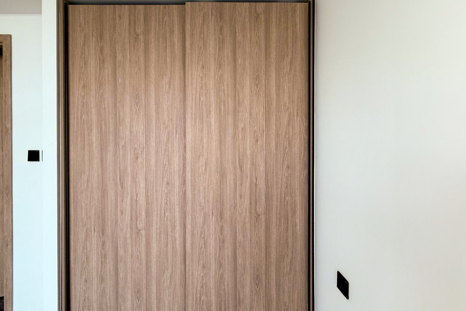 1 Bedroom Apartment in Peninsula Three