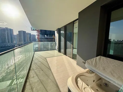 2 Bedrooms Apartment in Trillionaire Residences