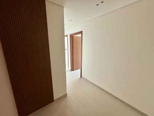 2 Bedrooms Apartment in Trillionaire Residences