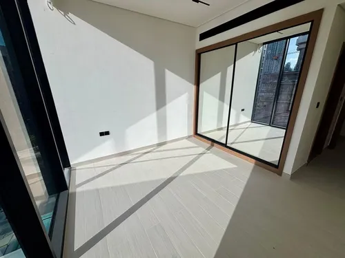 2 Bedrooms Apartment in Trillionaire Residences