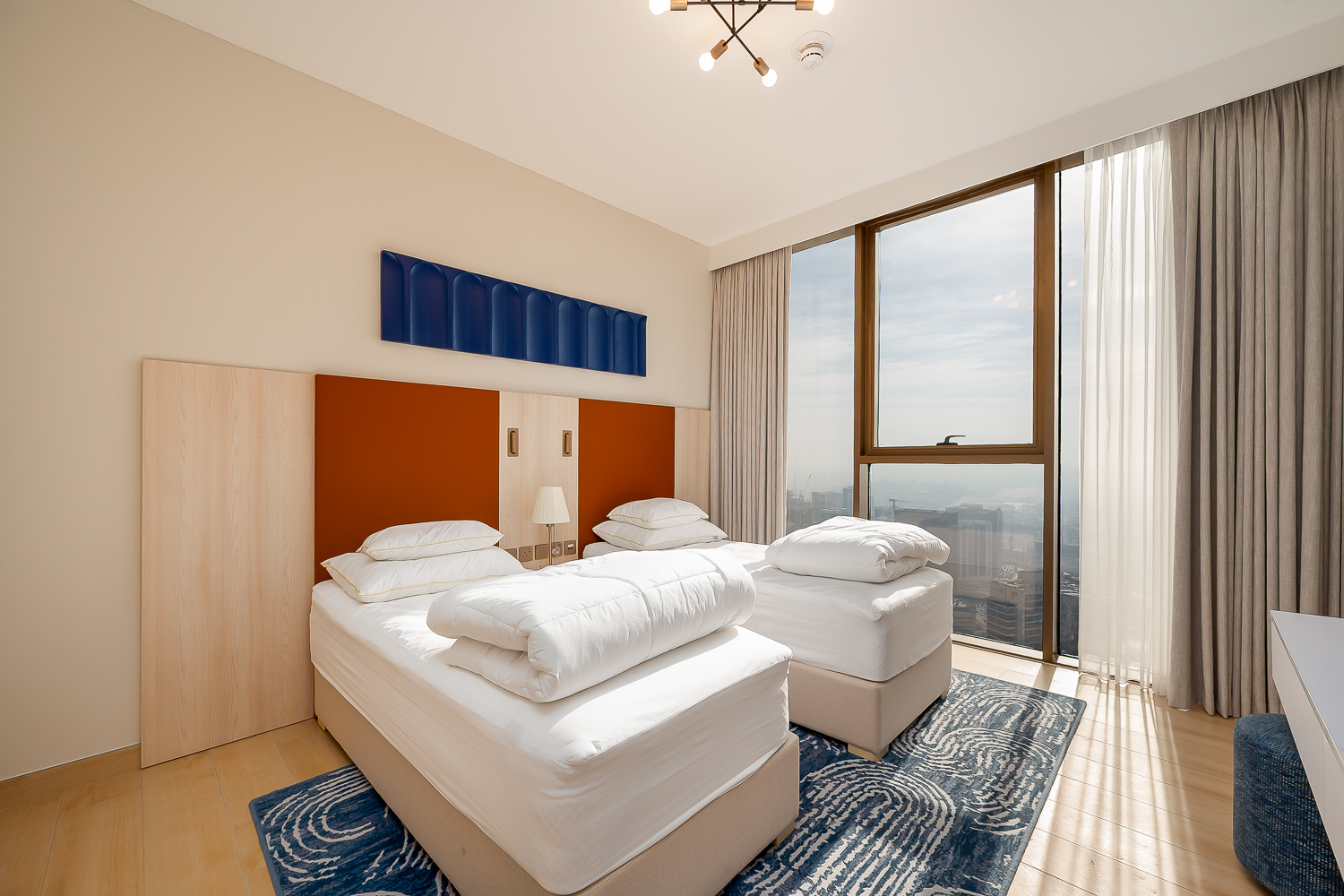 2 Bedrooms Apartment in One of One Luxury Residences