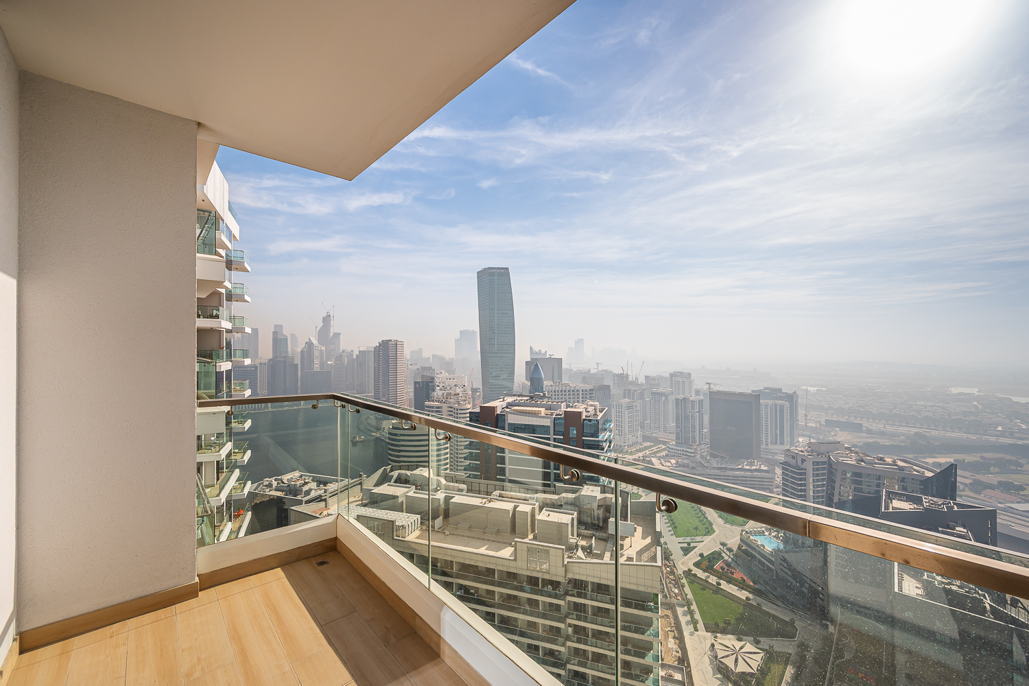 2 Bedrooms Apartment in One of One Luxury Residences