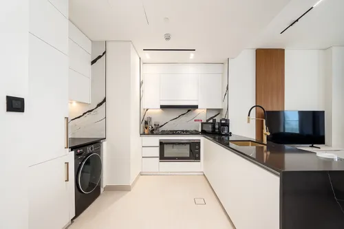 2 Bedrooms Apartment in Trillionaire Residences