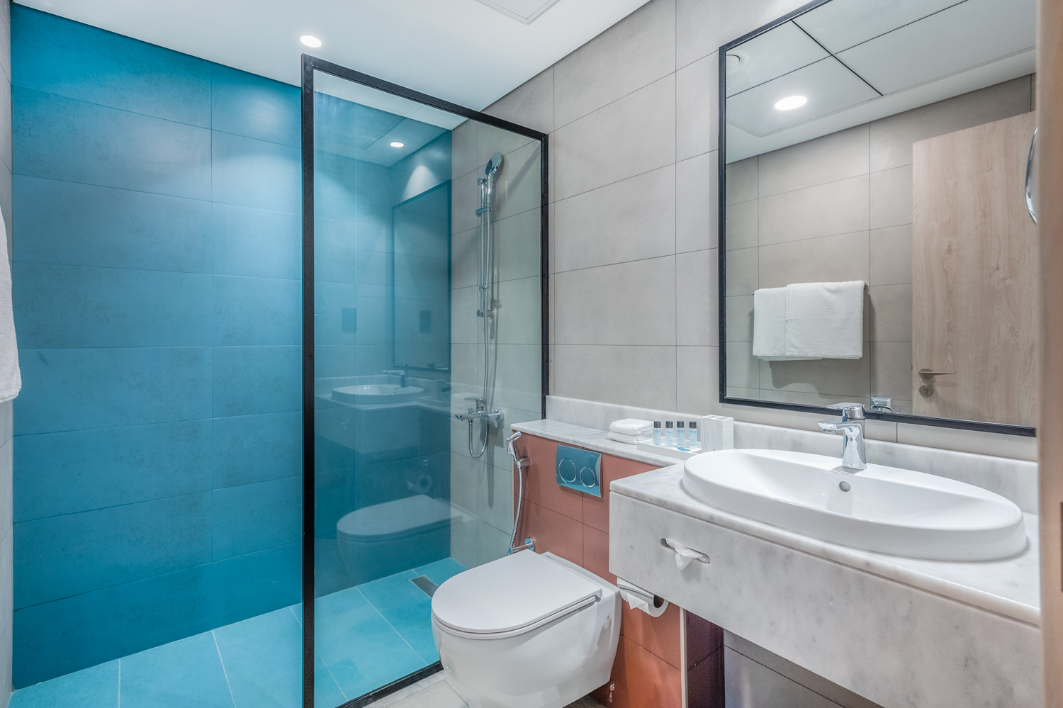 1 Bedroom Apartment in One of One Luxury Residences