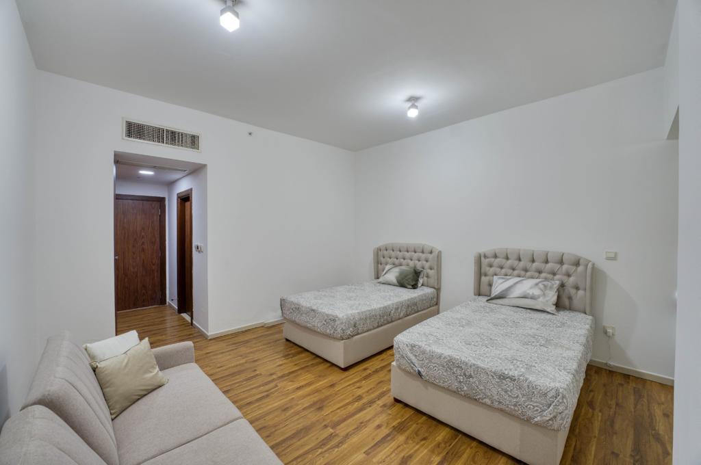 2 Bedrooms Apartment in Executive Tower J