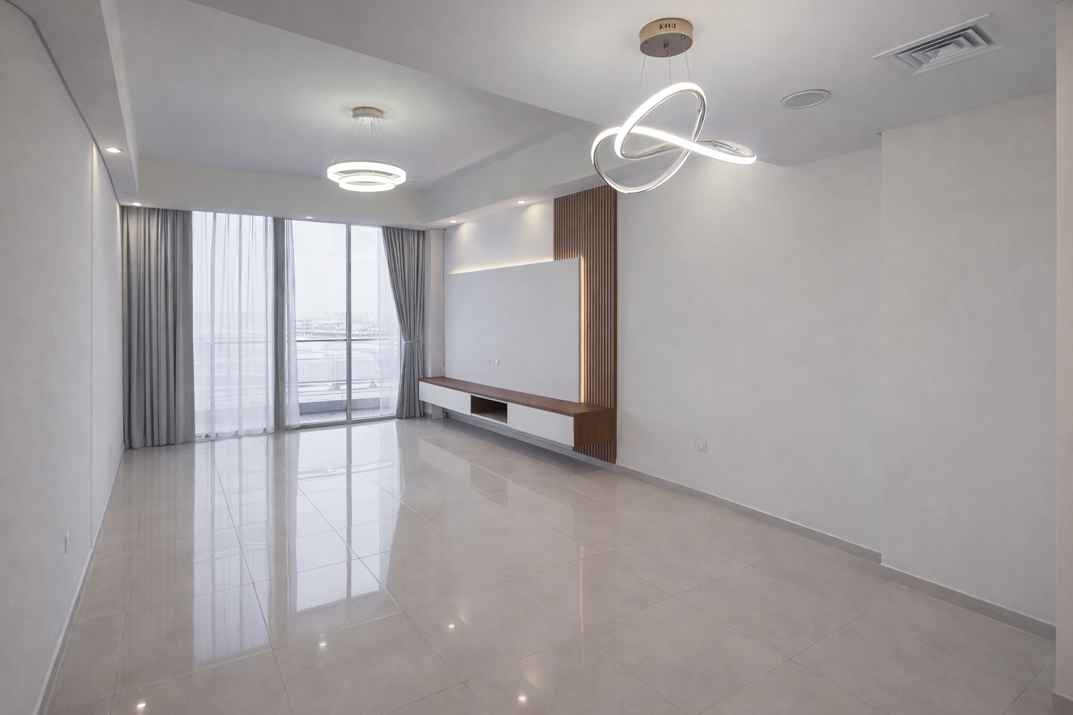 2 Bedrooms Apartment in Waves Tower