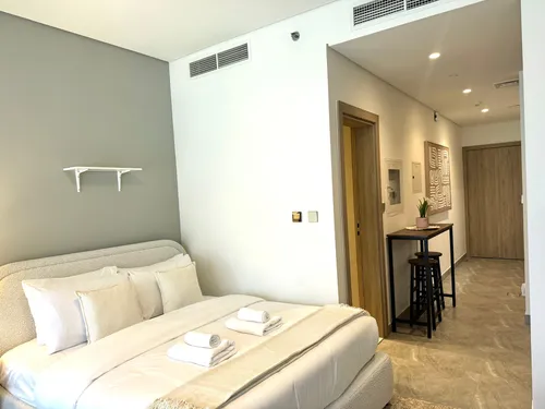  Apartment in Peninsula One