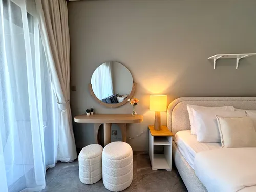  Apartment in Peninsula One