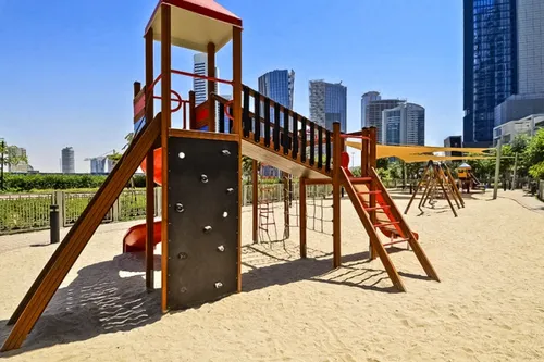 2 Bedrooms Apartment in Executive Tower M