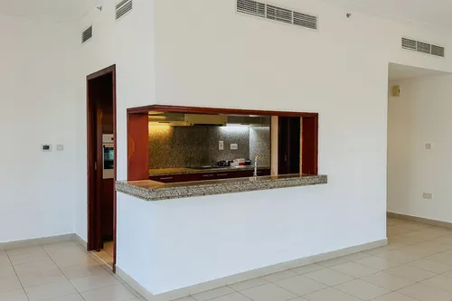 2 Bedrooms Apartment in South Ridge 4