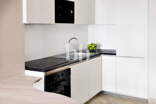 Luxury 1-Bedroom Living | World-Class Amenities |