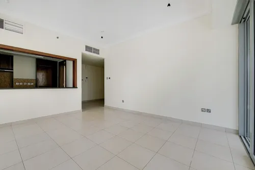 1 Bedroom Apartment in 8 Boulevard Walk