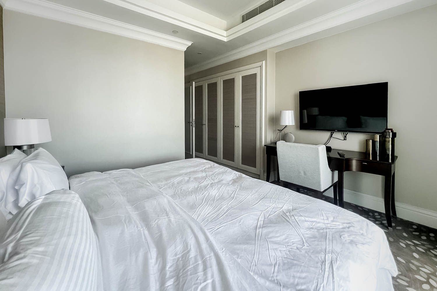 4 Bedrooms Apartment in Kempinski BLVD