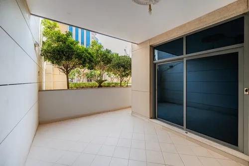 2 Bedrooms Apartment in Claren Tower 2