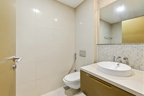 2 Bedrooms Apartment in Claren Tower 2