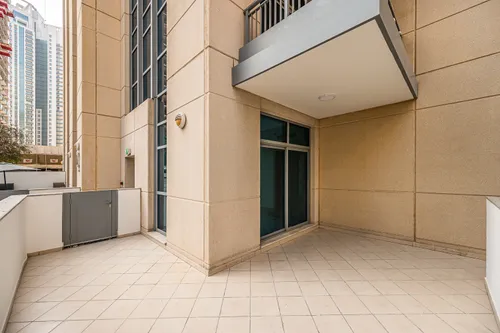 2 Bedrooms Apartment in Claren Tower 2