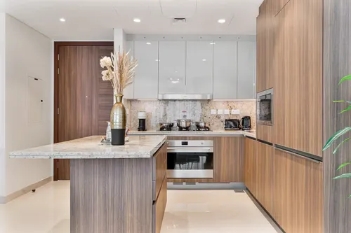 3 Bedrooms Apartment in Imperial Avenue