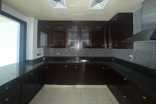 2 Bedrooms Apartment in Reehan 1