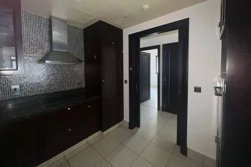 2 Bedrooms Apartment in Reehan 1